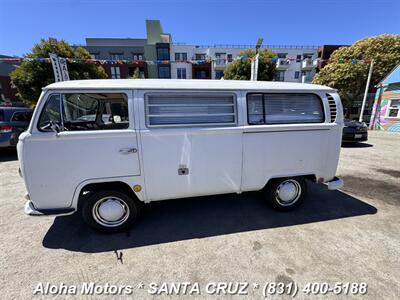 1969 Volkswagen Bus/Vanagon   - Photo 4 - Santa Cruz, CA 95060