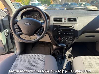 2006 Ford Focus ZX4 S - Photo 11 - Santa Cruz, CA 95060