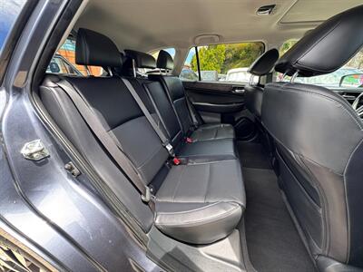 2017 Subaru Outback 2.5i Limited   - Photo 15 - Santa Cruz, CA 95060