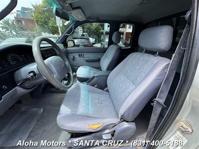 2000 Toyota Tacoma SR5 V6   - Photo 14 - Santa Cruz, CA 95060