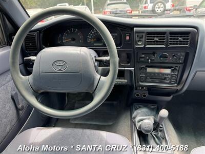 2000 Toyota Tacoma SR5 V6   - Photo 11 - Santa Cruz, CA 95060