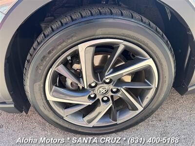 2021 Toyota C-HR LE   - Photo 11 - Santa Cruz, CA 95060