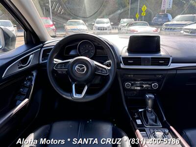 2017 Mazda Mazda3 Touring   - Photo 10 - Santa Cruz, CA 95060