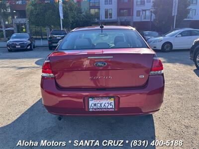 2010 Ford Focus SE   - Photo 6 - Santa Cruz, CA 95060