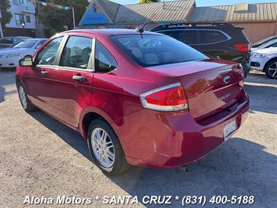2010 Ford Focus SE   - Photo 5 - Santa Cruz, CA 95060