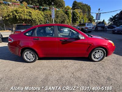 2010 Ford Focus SE   - Photo 8 - Santa Cruz, CA 95060
