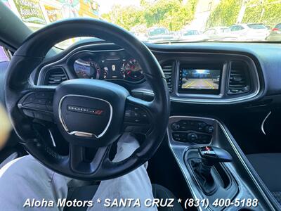2018 Dodge Challenger SXT - Photo 11 - Santa Cruz, CA 95060