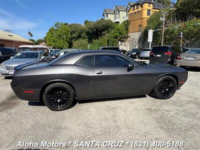 2018 Dodge Challenger SXT - Photo 8 - Santa Cruz, CA 95060