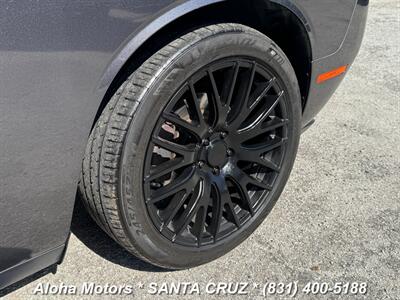 2018 Dodge Challenger SXT - Photo 9 - Santa Cruz, CA 95060