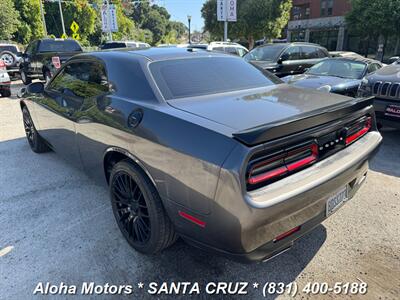 2018 Dodge Challenger SXT - Photo 5 - Santa Cruz, CA 95060