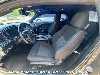 2018 Dodge Challenger SXT - Photo 13 - Santa Cruz, CA 95060