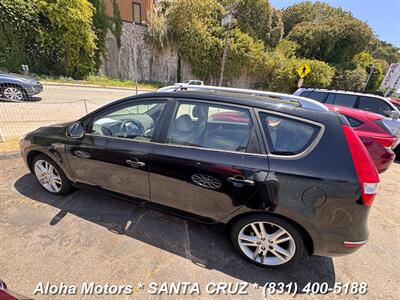 2011 Hyundai ELANTRA Touring SE   - Photo 4 - Santa Cruz, CA 95060