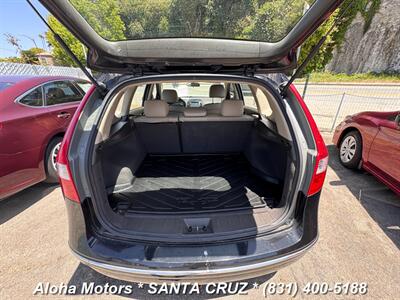 2011 Hyundai ELANTRA Touring SE   - Photo 9 - Santa Cruz, CA 95060