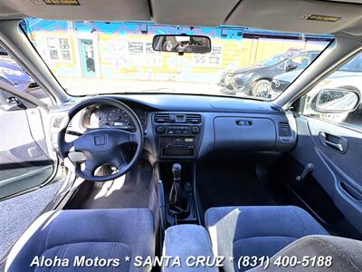 2000 Honda Accord DX   - Photo 15 - Santa Cruz, CA 95060