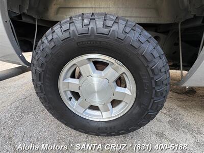 2005 GMC Sierra 1500 SLT   - Photo 11 - Santa Cruz, CA 95060