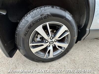 2018 Toyota RAV4 XLE   - Photo 10 - Santa Cruz, CA 95060
