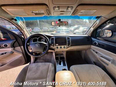 2005 Toyota Tacoma PreRunner V6   - Photo 10 - Santa Cruz, CA 95060