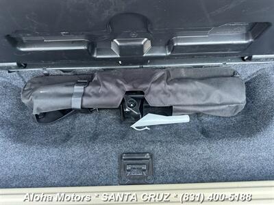 2017 Ford Expedition XLT   - Photo 19 - Santa Cruz, CA 95060