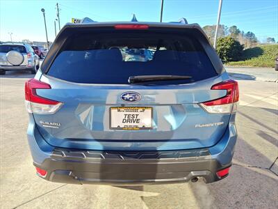 2019 Subaru Forester Premium   - Photo 6 - Woodstock, GA 30188
