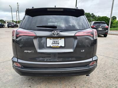 2017 Toyota RAV4 LE - Photo 6 - Woodstock, GA 30188