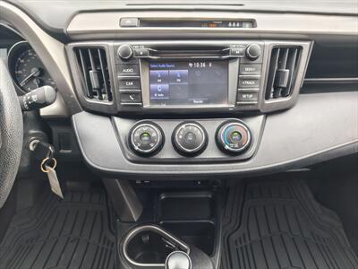 2017 Toyota RAV4 LE - Photo 19 - Woodstock, GA 30188