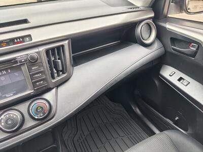 2017 Toyota RAV4 LE - Photo 20 - Woodstock, GA 30188