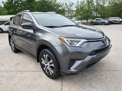 2017 Toyota RAV4 LE - Photo 3 - Woodstock, GA 30188