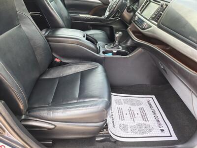 2014 Toyota Highlander XLE - Photo 14 - Woodstock, GA 30188