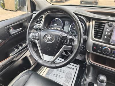 2014 Toyota Highlander XLE - Photo 19 - Woodstock, GA 30188