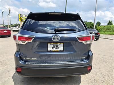 2014 Toyota Highlander XLE - Photo 5 - Woodstock, GA 30188