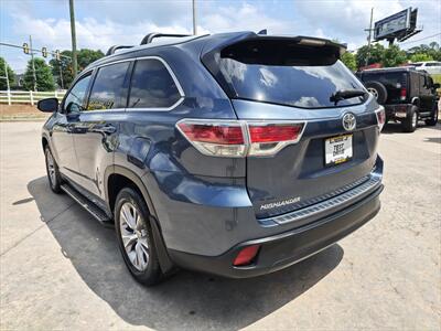 2014 Toyota Highlander XLE - Photo 6 - Woodstock, GA 30188