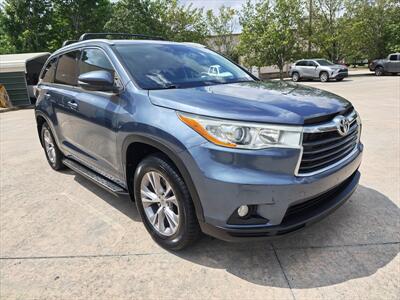 2014 Toyota Highlander XLE - Photo 3 - Woodstock, GA 30188
