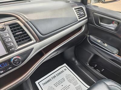 2014 Toyota Highlander XLE - Photo 21 - Woodstock, GA 30188