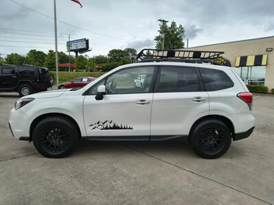 2018 Subaru Forester 2.5i Premium   - Photo 8 - Woodstock, GA 30188
