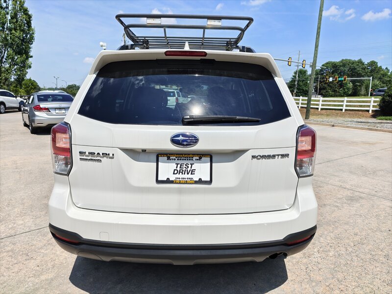 2018 Subaru Forester Premium - Photo 6