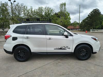 2018 Subaru Forester 2.5i Premium   - Photo 4 - Woodstock, GA 30188