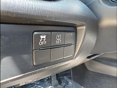 2016 Mazda MX-5 Miata Sport - Photo 23 - Woodstock, GA 30188