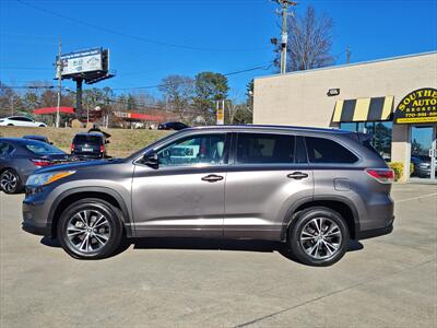 2016 Toyota Highlander XLE V6   - Photo 8 - Woodstock, GA 30188