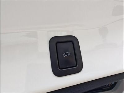 2017 Toyota Highlander Hybrid Limited   - Photo 42 - Woodstock, GA 30188