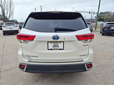2017 Toyota Highlander Hybrid Limited   - Photo 6 - Woodstock, GA 30188