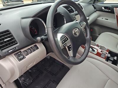 2012 Toyota Highlander Limited   - Photo 11 - Woodstock, GA 30188