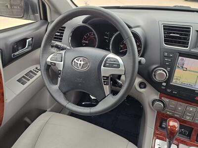 2012 Toyota Highlander Limited   - Photo 20 - Woodstock, GA 30188