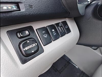 2012 Toyota Highlander Limited   - Photo 36 - Woodstock, GA 30188