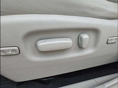 2012 Toyota Highlander Limited   - Photo 35 - Woodstock, GA 30188