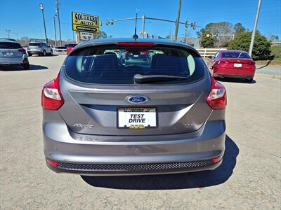 2012 Ford Focus SEL   - Photo 6 - Woodstock, GA 30188