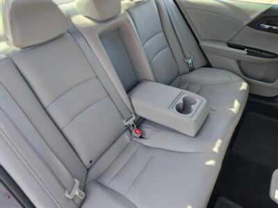 2017 Honda Accord EX-L w/Navigation and Honda Sensing - Photo 16 - Woodstock, GA 30188