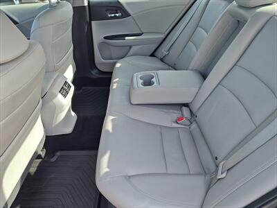 2017 Honda Accord EX-L w/Navigation and Honda Sensing - Photo 17 - Woodstock, GA 30188