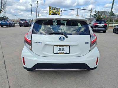 2018 Toyota Prius c Three   - Photo 3 - Woodstock, GA 30188