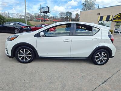 2018 Toyota Prius c Three   - Photo 4 - Woodstock, GA 30188