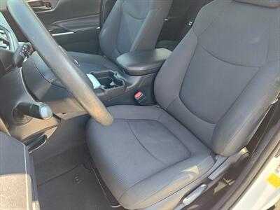 2019 Toyota RAV4 LE   - Photo 11 - Woodstock, GA 30188